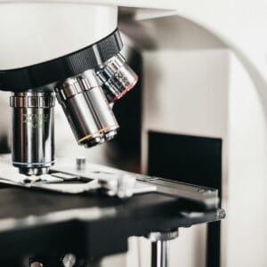 microscope used to develop university research IP